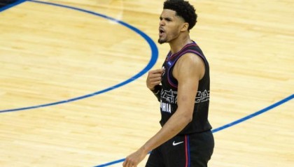 开云登录入口地址-第三支点进化！76人不好惹 东部争霸无惧篮网？