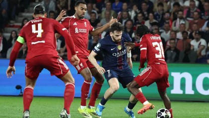 开云体育app-利扎拉祖：我很生气，巴黎优势这么大却只赢了利物浦2个球